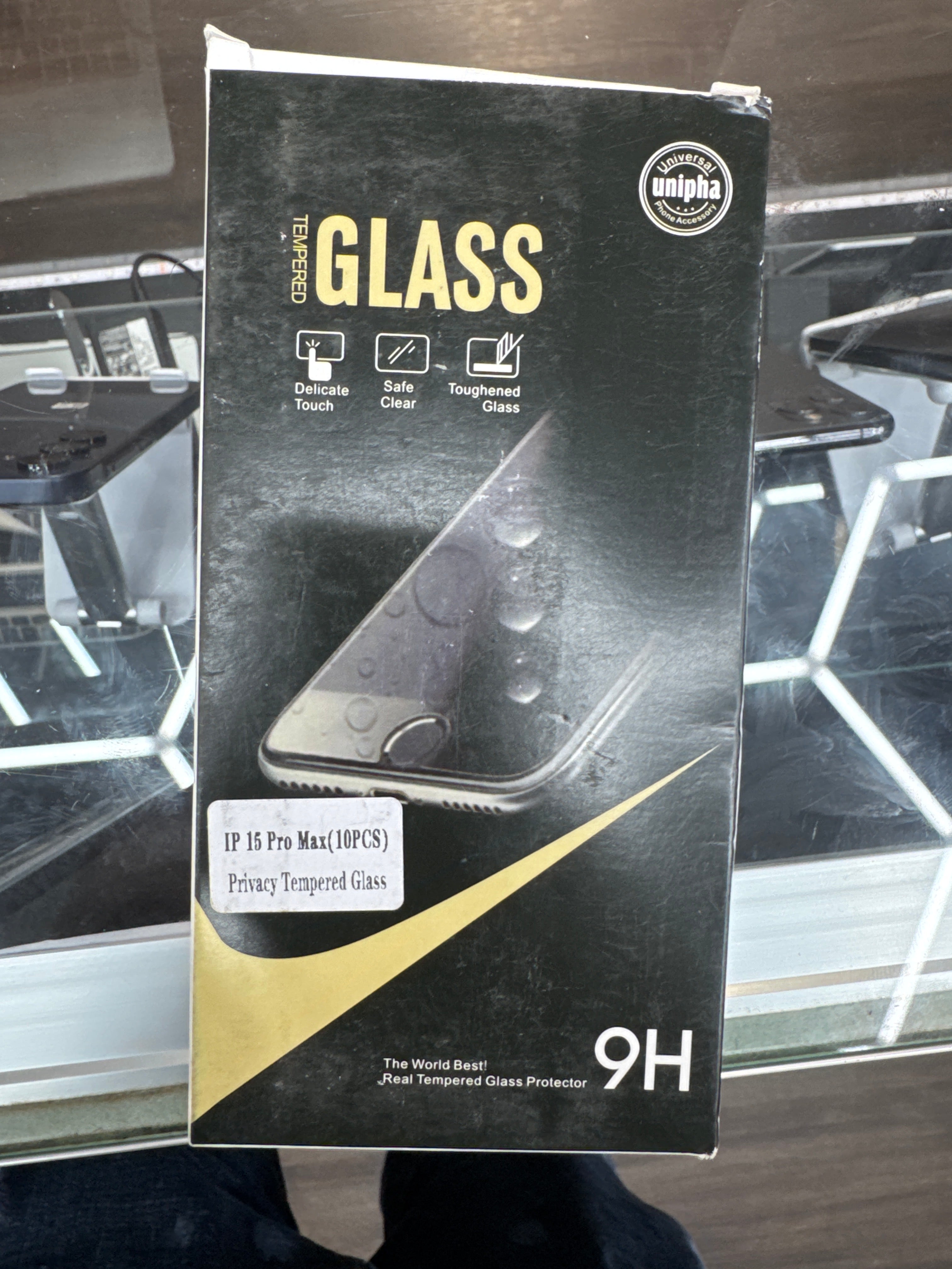 iPhone 15 Pro Max Screen Protector Privacy