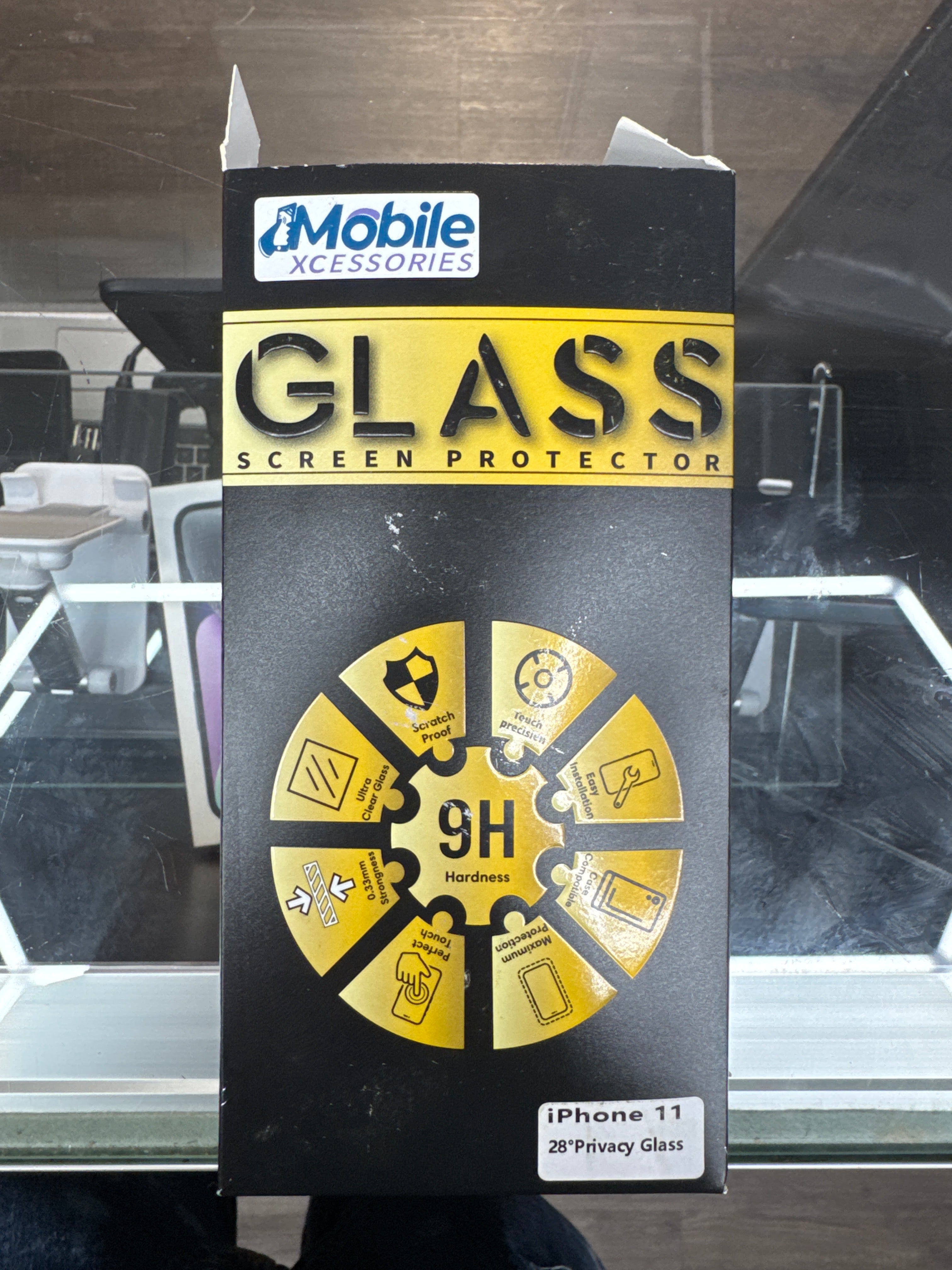 iPhone 11 Screen Protector Privacy