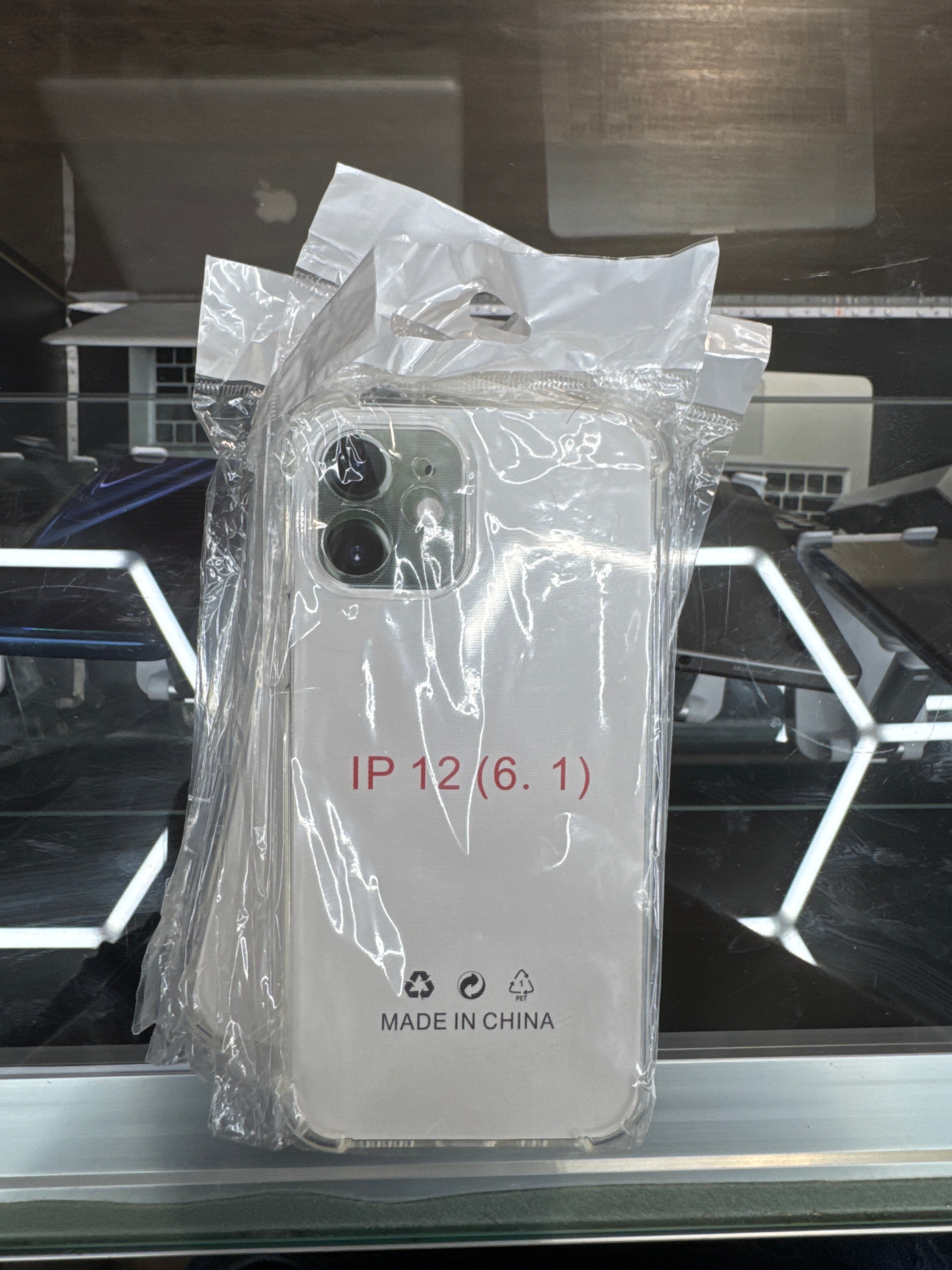 iPhone 12 Protector